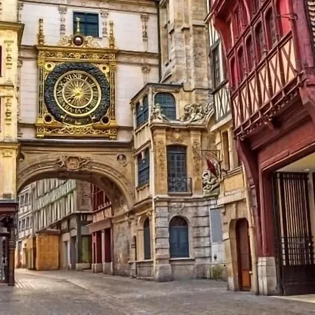 L Hibiscus 1 شقة روان