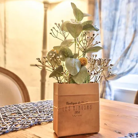 L Hibiscus 1 * Rouen