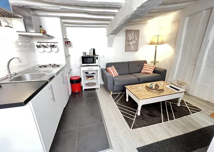 L Hibiscus 1 روان